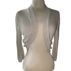 Studio Y sweater cardigan bolero style taper front cropped 3/4” sleeves Sz large